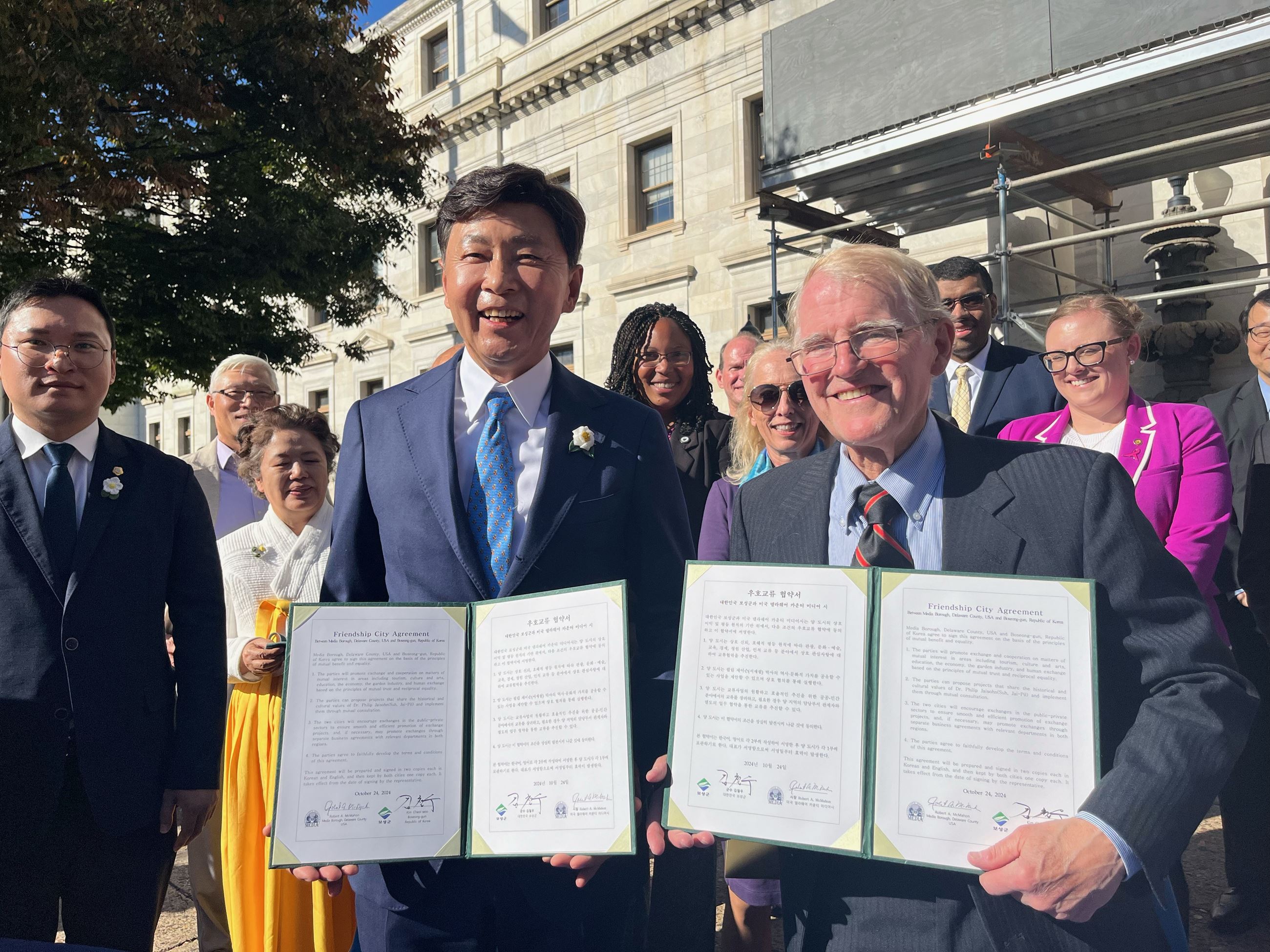  Sister City Proclamation Signing Ceremony 10